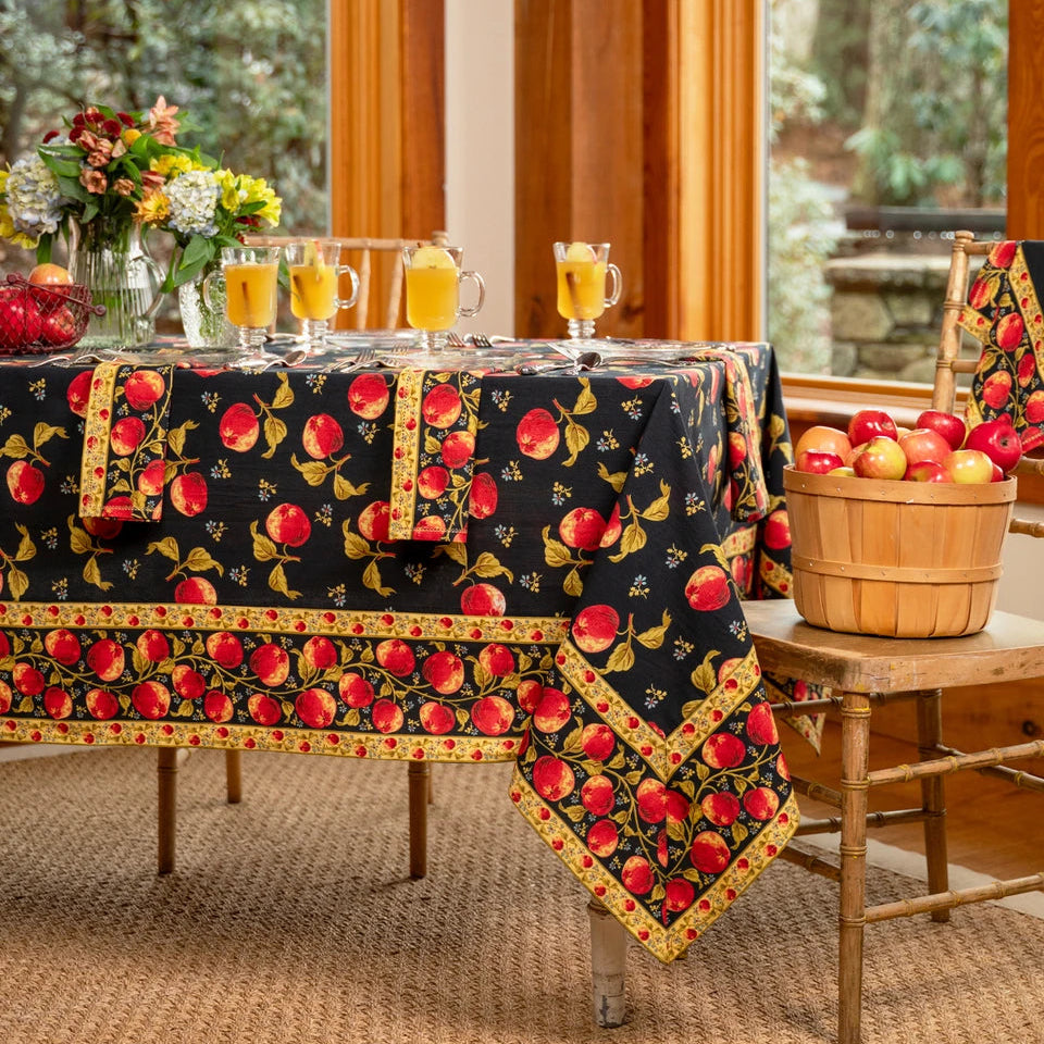 April Cornell 36x36" Tablecloth - Apple Black