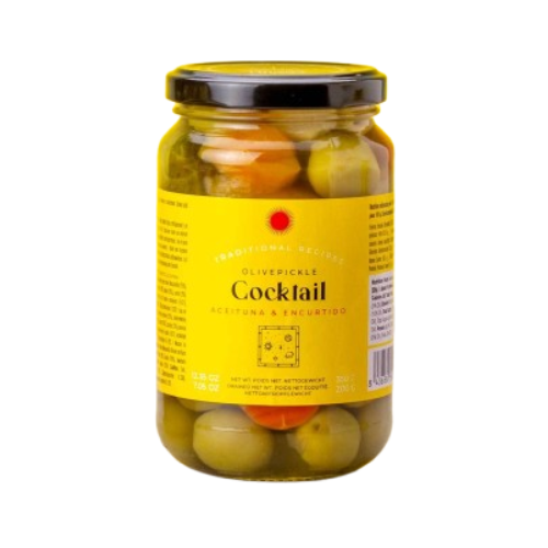 Triana Olivas Cocktail Olive & Pickles